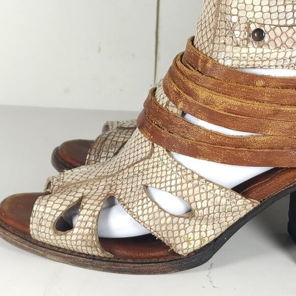 FREEBIRD BY STEVEN Women's Nest US8 Brown Leather Snakeskin Zip Strappy Sandals - Picture 13 of 16